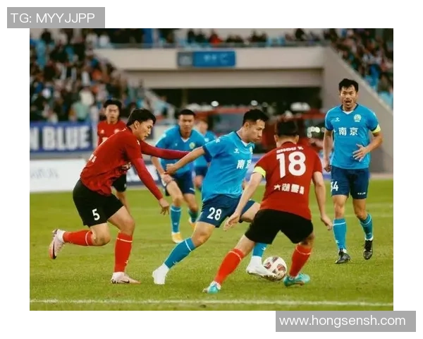 南京足球队逆袭之路揭秘:从默默无闻到邀请赛冠军的传奇故事 南京足球队逆袭之路揭秘:从默默无闻到邀请赛冠军的传奇故事