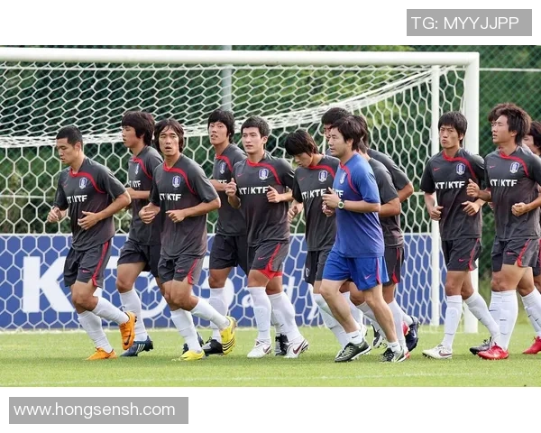 足球的形状与运动特性探讨：为何它并非简单的球体